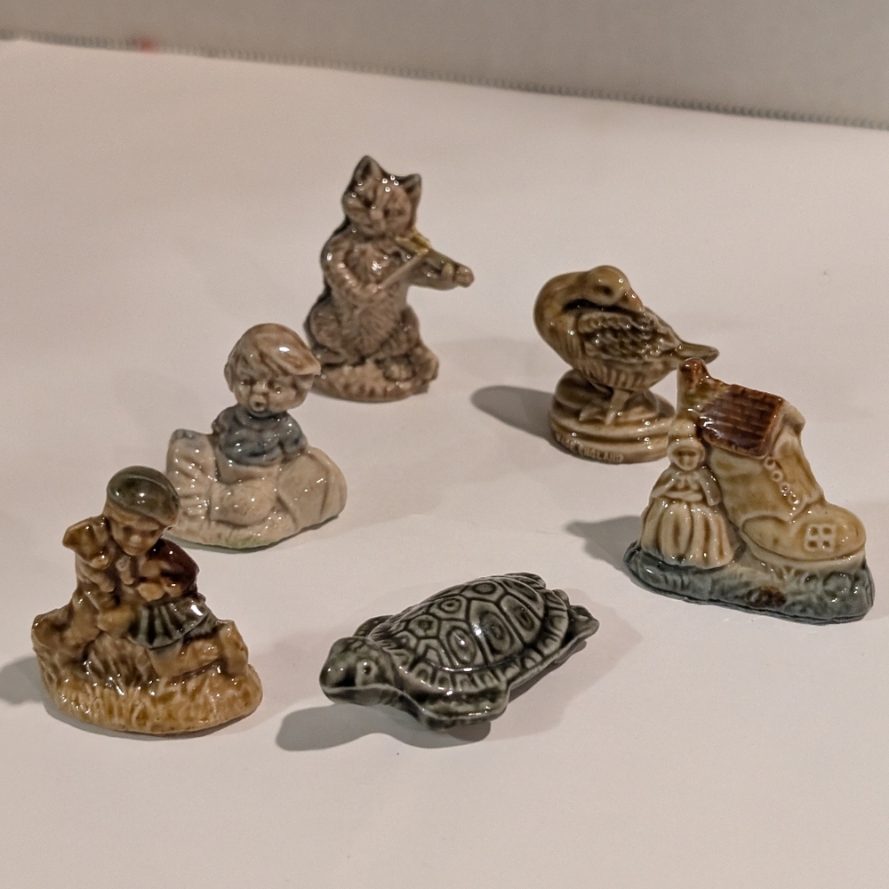 6 Set of Ceramic Animal Figurines